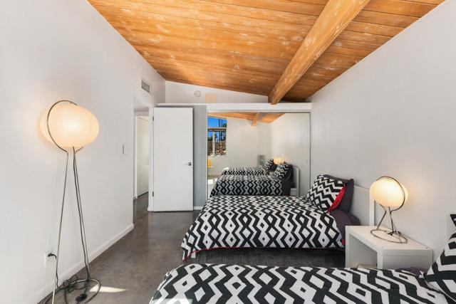 438 E Racquet Club Road, Palm Springs, CA 92262