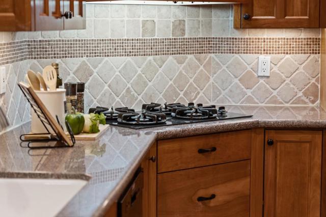 157 Central Avenue, Los Gatos CA: https://media.crmls.org/mediaz/a0e8f1fa-8c69-48bb-acd1-228c0fa5784e.jpg