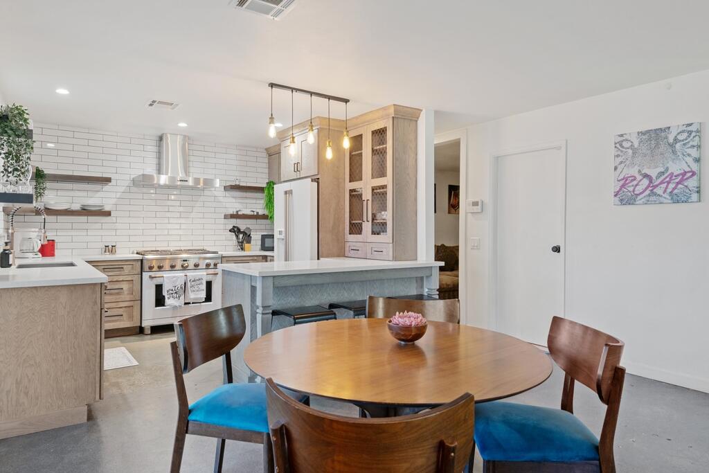 MLS #219137280DA image #5