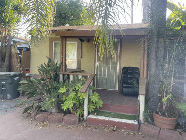 Image 1 of 5 For 1930 Palm Ave