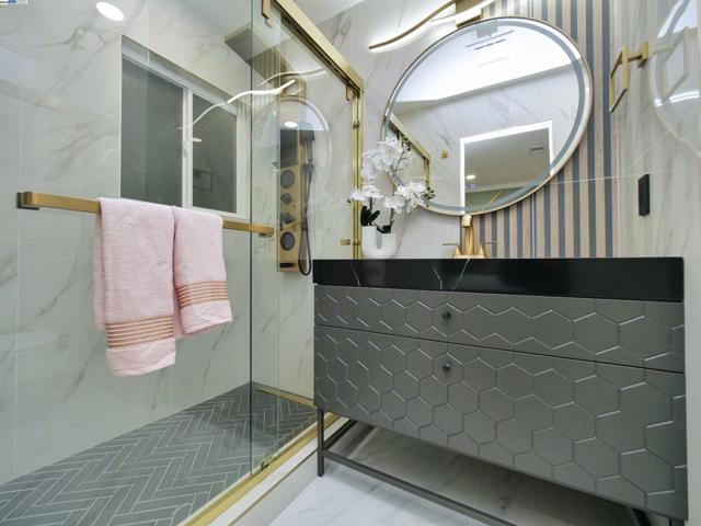 5603 Wintergreen Dr, Newark CA: https://media.crmls.org/mediaz/a0eb3b19-8890-4a2c-8ae3-1c3300e1fe94.jpg