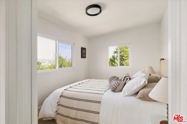 621 Isabel Street, Los Angeles CA: https://media.crmls.org/mediaz/a0eb7b31-1526-4a7c-8434-6a21c57e86b9.jpg