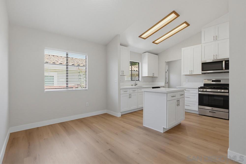 14955 Avenida Venusto - photo 6