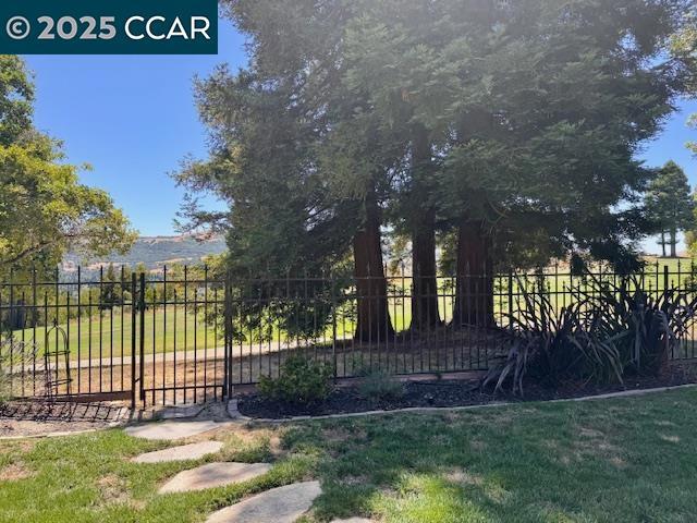 52 Grand Canyon Court, San Ramon CA: https://media.crmls.org/mediaz/a0eda7e9-872b-42a3-a856-a3f92eae5ff6.jpg