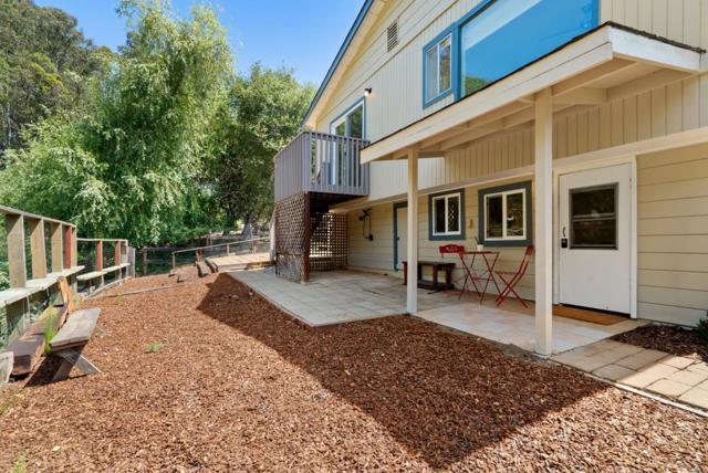 3407 Maplethorpe Lane, Soquel CA: https://media.crmls.org/mediaz/a0ee5c44-0f9d-4b25-b881-7718f67f92f2.jpg