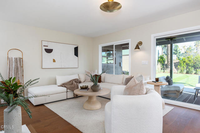 Detail Gallery Image 6 of 37 For 2650 Catherine Rd, Altadena,  CA 91001 - 3 Beds | 2 Baths