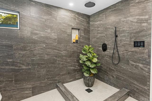 Detail Gallery Image 16 of 29 For 4813 Boise Ave, San Diego,  CA 92117 - 3 Beds | 2 Baths