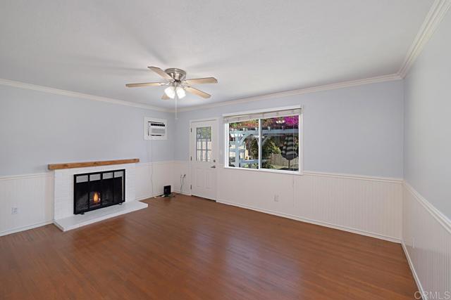 Detail Gallery Image 8 of 65 For 6447 Seascape Dr, San Diego,  CA 92139 - 4 Beds | 2 Baths