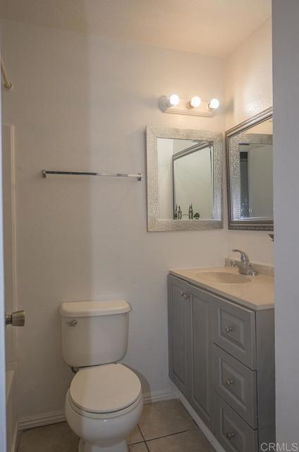 Detail Gallery Image 11 of 15 For 4832 Tacayme Dr, Oceanside,  CA 92057 - 3 Beds | 2 Baths