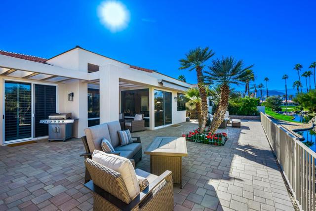 Image 5 of 51 For 75330 14th Green Drive