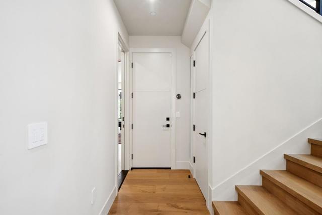 585 Cherry Avenue, Los Altos CA: https://media.crmls.org/mediaz/a0f17dd3-c061-4b53-b927-141eca27e775.jpg