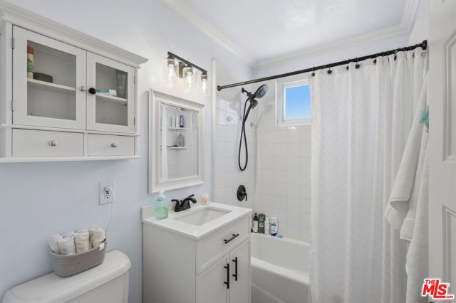 3 Bed Home for Sale in Torrance, California