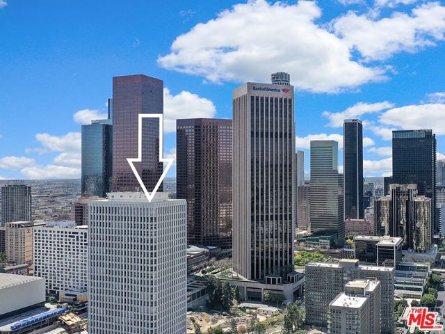 800 W 1st Street, Los Angeles CA: https://media.crmls.org/mediaz/a0f3f317-2a96-4808-a70b-8292e7b2bd05.jpg