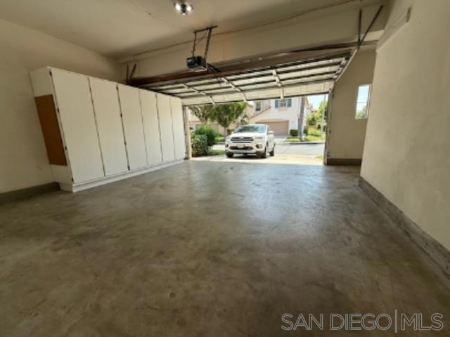 11855 Westview Parkway, San Diego CA: https://media.crmls.org/mediaz/a0f5450c-1840-4353-95d7-8b429b4698d4.jpg