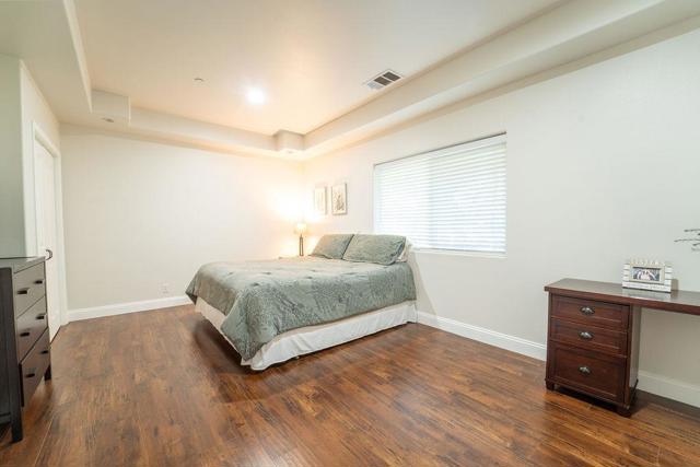 Image 34 of 73 For 35724 Linda Drive