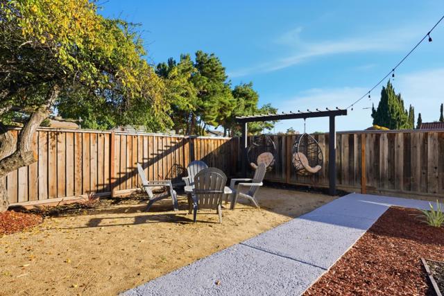 422 Liquidambar Way, Sunnyvale CA: https://media.crmls.org/mediaz/a0f66693-5172-42a2-bc7c-24f648fe1e07.jpg