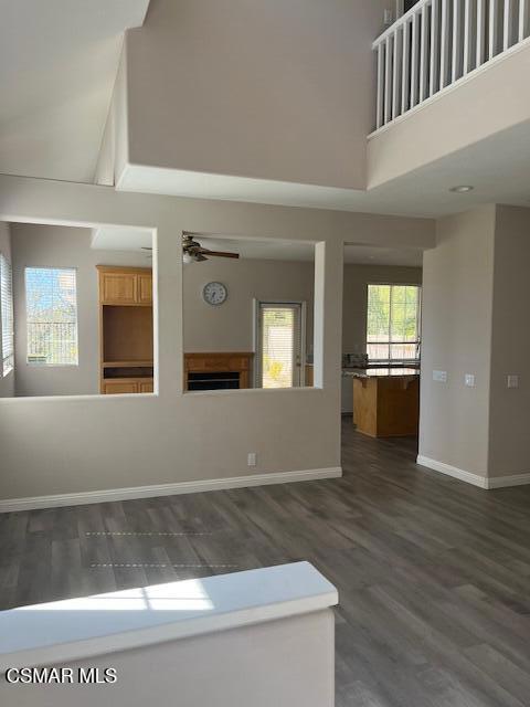3101 La Casa Court, Thousand Oaks CA: https://media.crmls.org/mediaz/a0f6d5eb-771a-44e9-8dee-91f1b7c1b3bb.jpg
