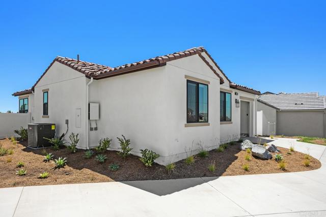 Detail Gallery Image 14 of 15 For 1204 Stonemark Place Adu,  Vista,  CA 92081 - 2 Beds | 1 Baths