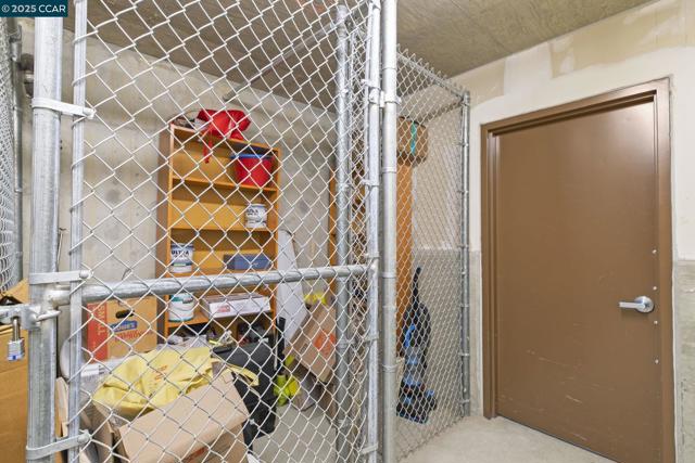 555 Ygnacio Valley Rd, Walnut Creek CA: https://media.crmls.org/mediaz/a0fa7bc1-9e3b-4f67-9dbf-540a22f368f3.jpg