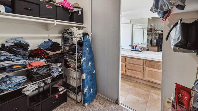 27468 Rosebay Ct, Temecula CA: https://media.crmls.org/mediaz/a0fb32ef-f796-49d1-97ee-b1f8da055329.jpg
