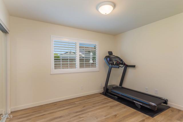 901 Decatur Avenue, Ventura CA: https://media.crmls.org/mediaz/a0fb81b3-aebf-4509-9c11-0adeb22421f2.jpg