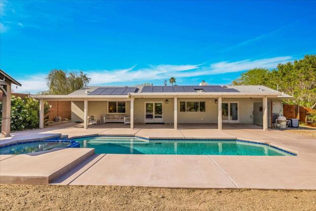 68035 Valley Vista Drive, Cathedral City CA: https://media.crmls.org/mediaz/a0fc17a4-d9a7-4f37-b3d6-7f65d9d50c4c.jpg