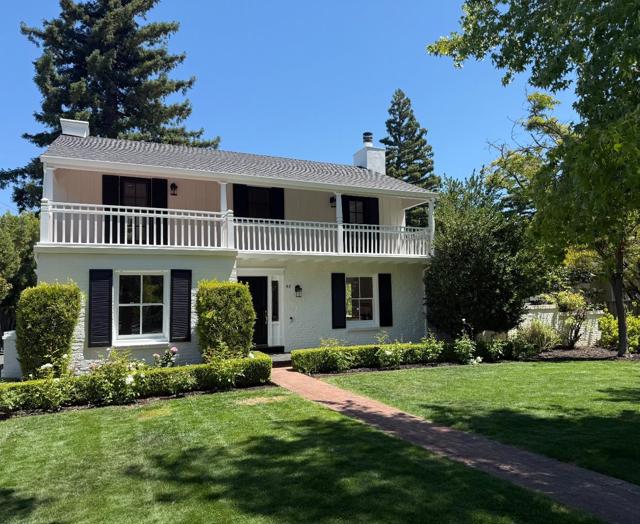 48 Turnsworth Avenue, Redwood City CA: https://media.crmls.org/mediaz/a0fc3f66-a49a-4f23-a756-f6727d3ab53e.jpg