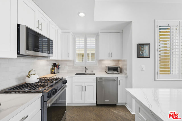 13200 Pacific Promenade, 409 photo 1