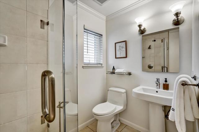 1070 Mercedes Avenue, Los Altos CA: https://media.crmls.org/mediaz/a0fd6536-29a0-4378-84f7-580f3abd0e6a.jpg