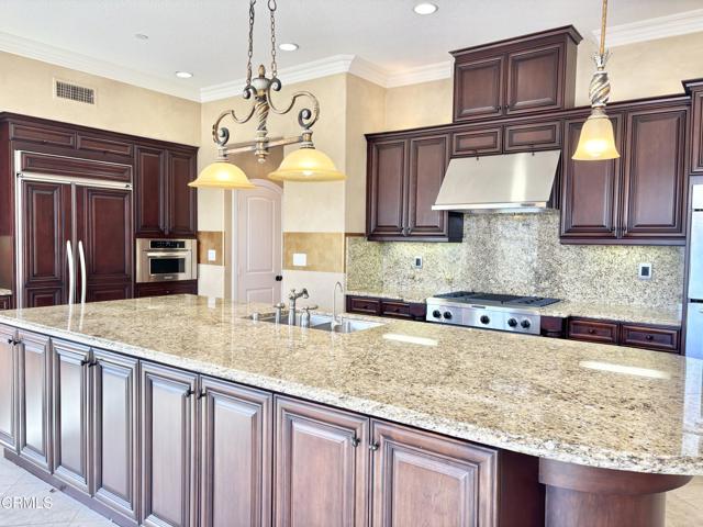 Detail Gallery Image 29 of 73 For 1702 Aleutian Way, Oxnard,  CA 93035 - 4 Beds | 4/1 Baths