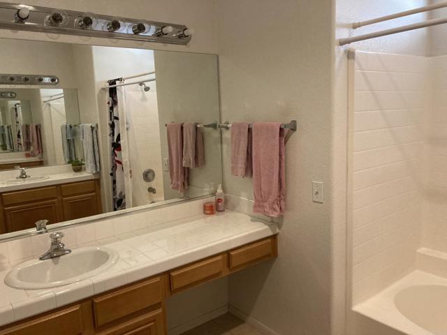 Detail Gallery Image 18 of 39 For 22929 via Santana, Nuevo,  CA 92567 - 4 Beds | 2 Baths