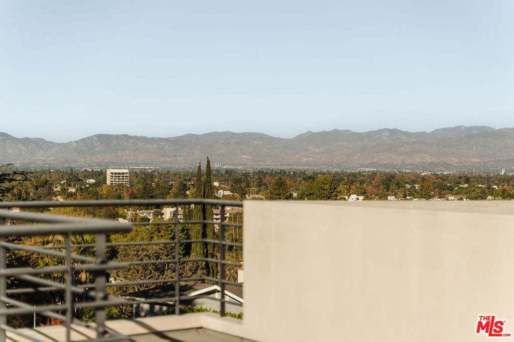 13866 Valley Vista BoulevardSherman Oaks img 33