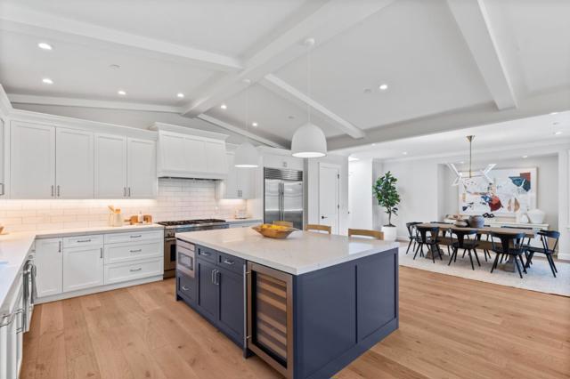378 Felton Drive, Menlo Park CA: https://media.crmls.org/mediaz/a100def8-03c1-4d6f-af49-2190522de868.jpg