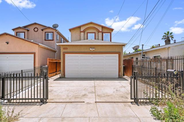 2418 W Lincoln St, Long Beach CA: https://media.crmls.org/mediaz/a102a14c-943d-41f6-bf6d-3fdf102c818a.jpg
