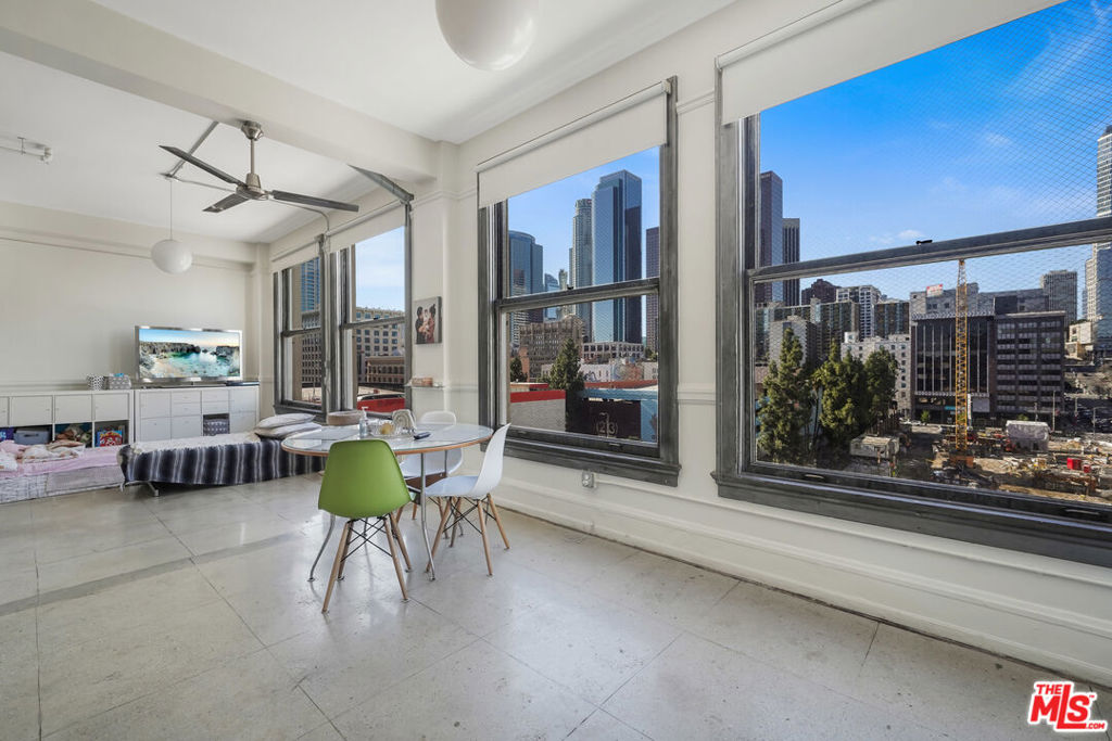108 W 2ND Street 611, Los Angeles, CA 90012