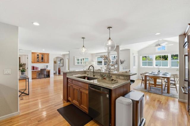 2465 Fenian Drive, Campbell CA: https://media.crmls.org/mediaz/a10371e2-80d6-4af6-9a78-519924b8dd0c.jpg