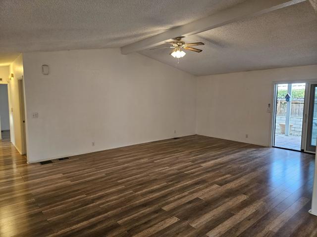 73278 Palm Greens Parkway, Palm Desert CA: https://media.crmls.org/mediaz/a1059a3f-5213-4645-8fbe-f3c4a15cdc42.jpg