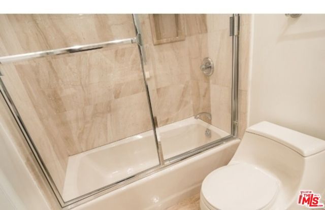 2470 Venus Drive, Los Angeles CA: https://media.crmls.org/mediaz/a1066d0c-d0a4-4e0e-bfbd-3fb1364cc5f0.jpg