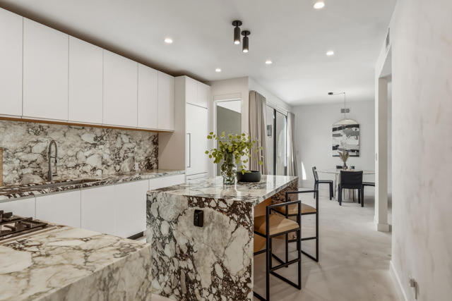 149 Lake Shore Drive, Rancho Mirage, CA 92270