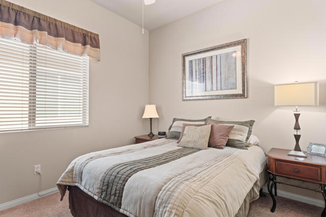 81673 Avenida Alturas, Indio CA: https://media.crmls.org/mediaz/a10717c3-5d04-4489-b861-0b5f8682d84e.jpg