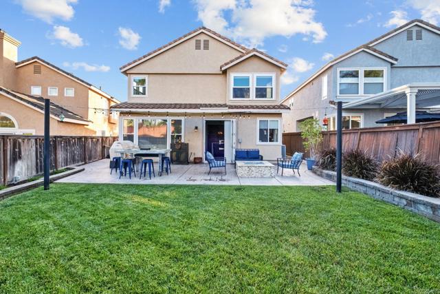 2471 Bear Rock, Escondido CA: https://media.crmls.org/mediaz/a1072332-637d-4c16-8b63-c03e8a69aeb2.jpg