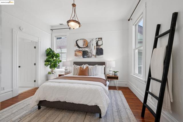3116 Harrison St, Oakland CA: https://media.crmls.org/mediaz/a1085789-e63a-401f-a36b-572640b339e7.jpg