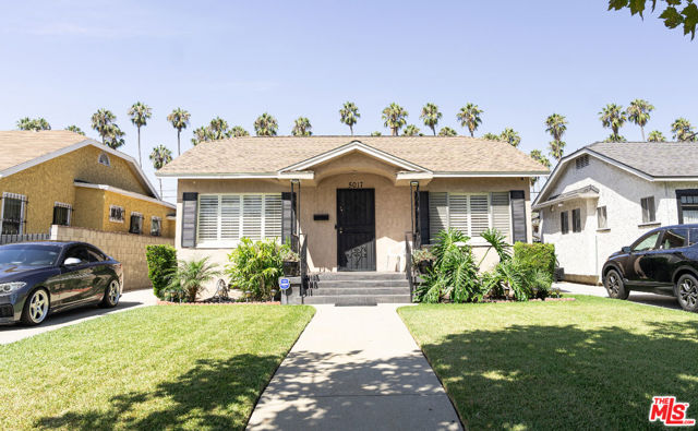 5017 5th Avenue, Los Angeles CA: https://media.crmls.org/mediaz/a108f8d1-a112-4c25-b848-71abe2b26df2.jpg