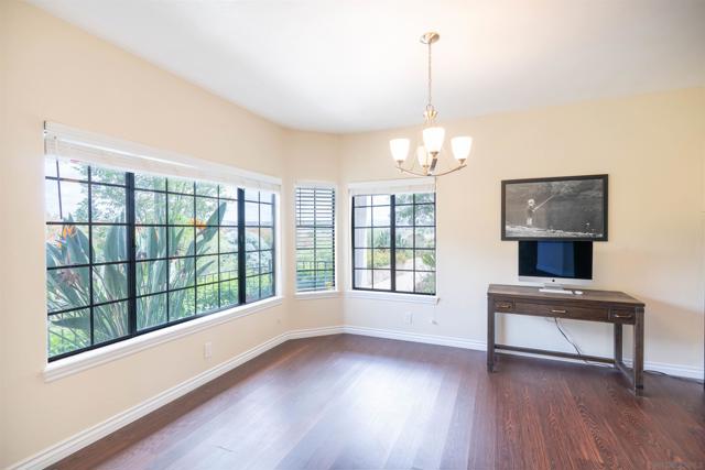 4514 La Canada, Fallbrook CA: https://media.crmls.org/mediaz/a1090b24-fc63-407f-b877-91542d33ac26.jpg