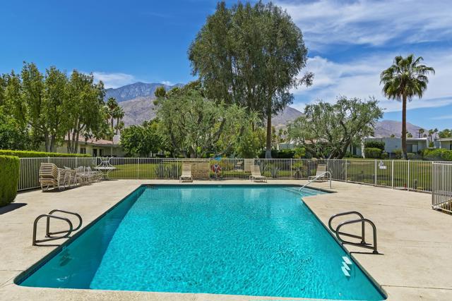 2115 Sunshine Community Pool 2