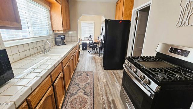 Detail Gallery Image 11 of 23 For 1318 N Van Ness Ave, Compton,  CA 90221 - 3 Beds | 1 Baths