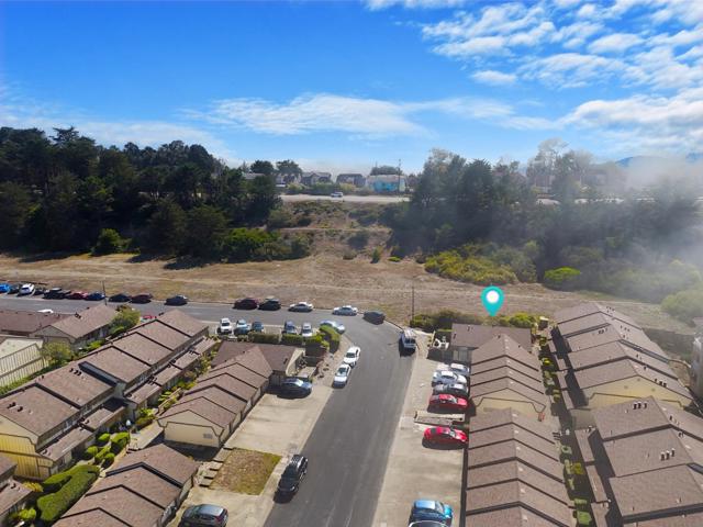 2768 Kilconway Lane, South San Francisco CA: https://media.crmls.org/mediaz/a10c804a-3100-4513-b0b0-12632a2d5c97.jpg