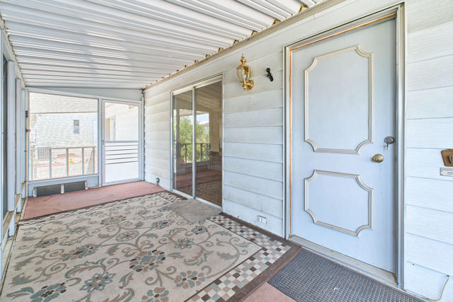 14777 Palm Drive, Desert Hot Springs CA: https://media.crmls.org/mediaz/a10d4531-2849-4a6f-b86f-34cc45df4a23.jpg