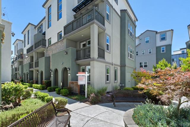 1452 Lavender Loop, Milpitas CA: https://media.crmls.org/mediaz/a110c544-8b60-4110-afd1-50c4fa83ec6f.jpg