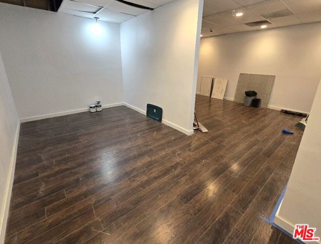  Commercial for Sale in Los Angeles, California